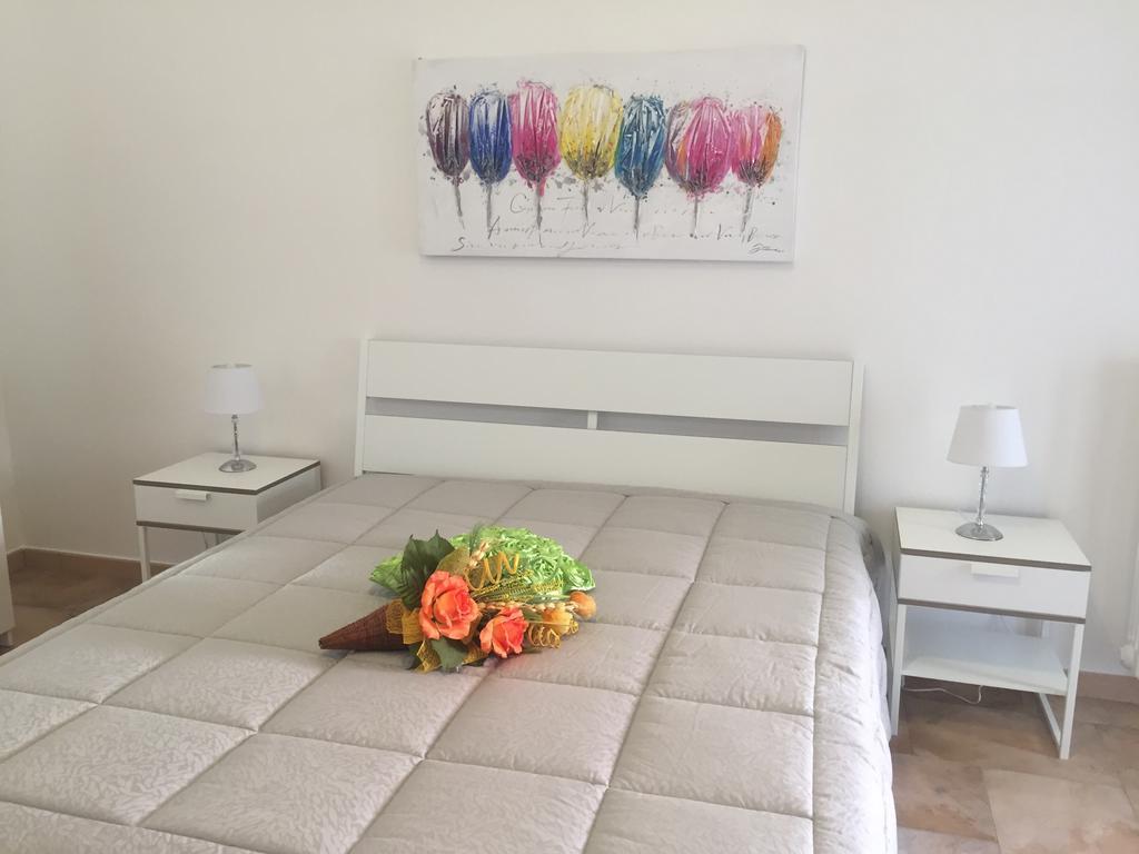 La Rosa Blu 2 Bed and Breakfast Santeramo in Colle Εξωτερικό φωτογραφία